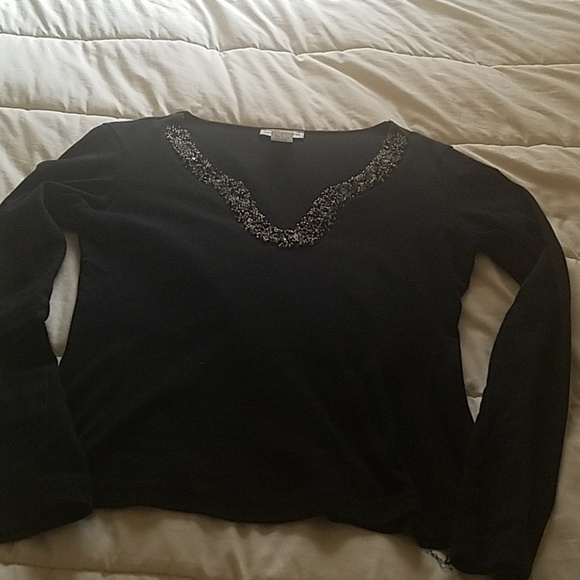 Ladies  embellished top - Picture 4 of 4